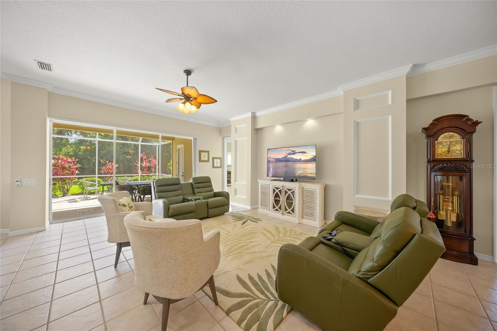 6923 LENNOX PL, UNIVERSITY PARK, FL, 34201