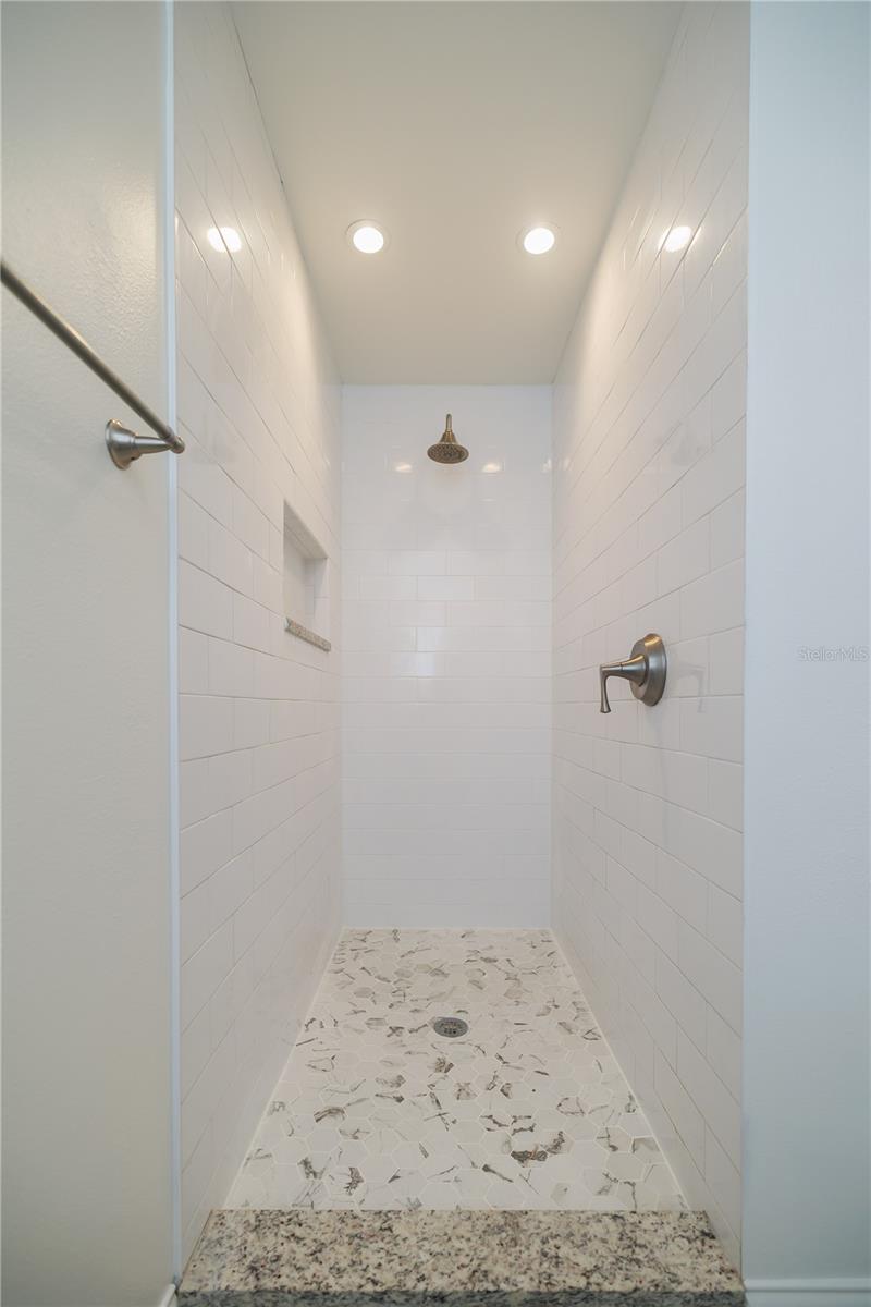 370 SULTANA LN, MAITLAND, FL, 32751