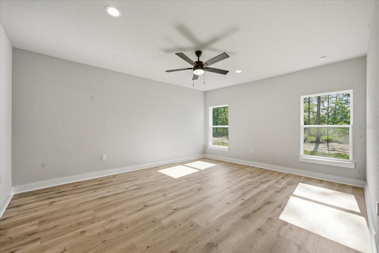 15212 HAWLEY RD, WEEKI WACHEE, FL, 34614