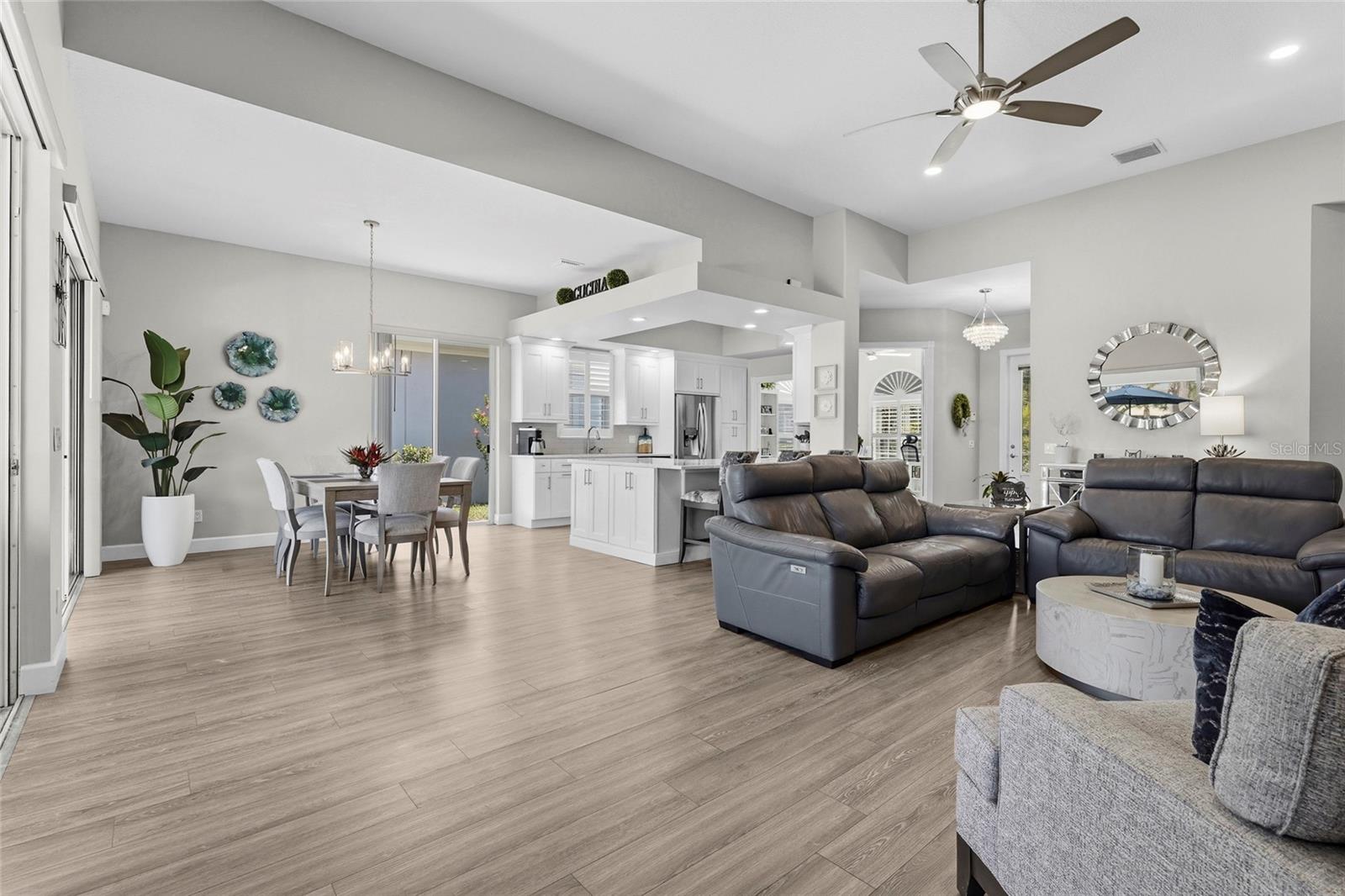 5898 BENEVENTO DR, SARASOTA, FL, 34238