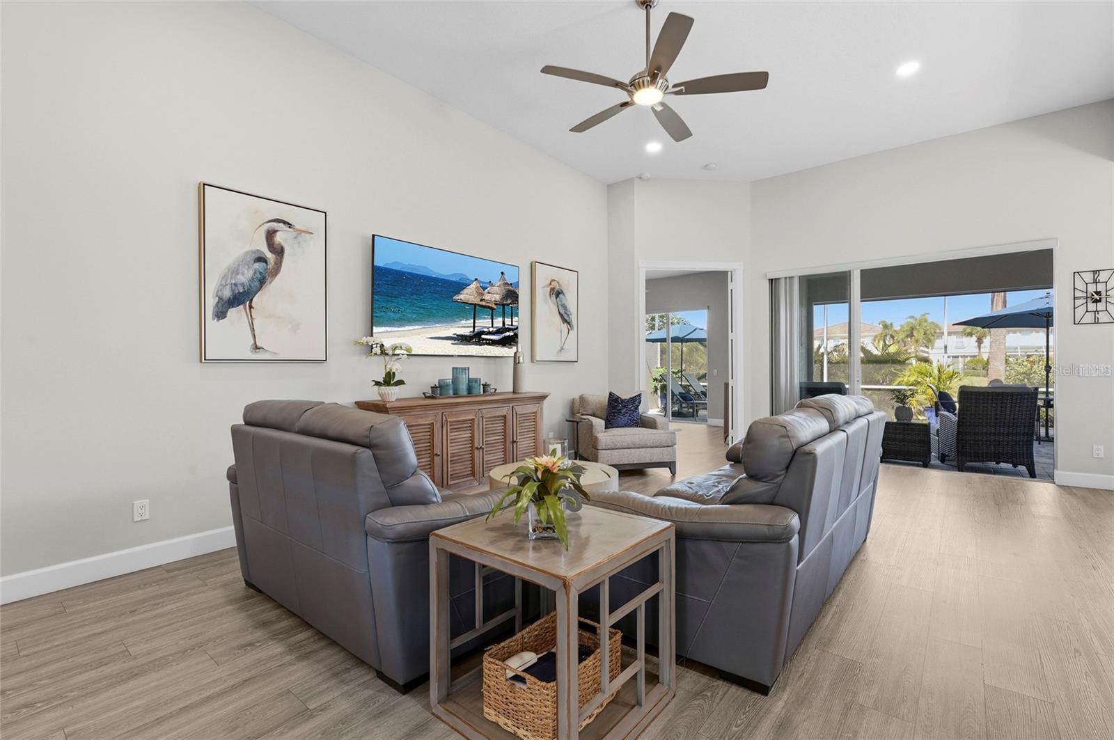 5898 BENEVENTO DR, SARASOTA, FL, 34238