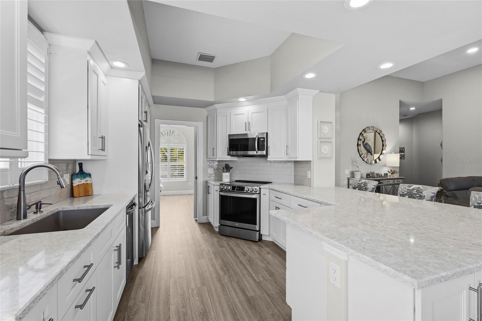 5898 BENEVENTO DR, SARASOTA, FL, 34238