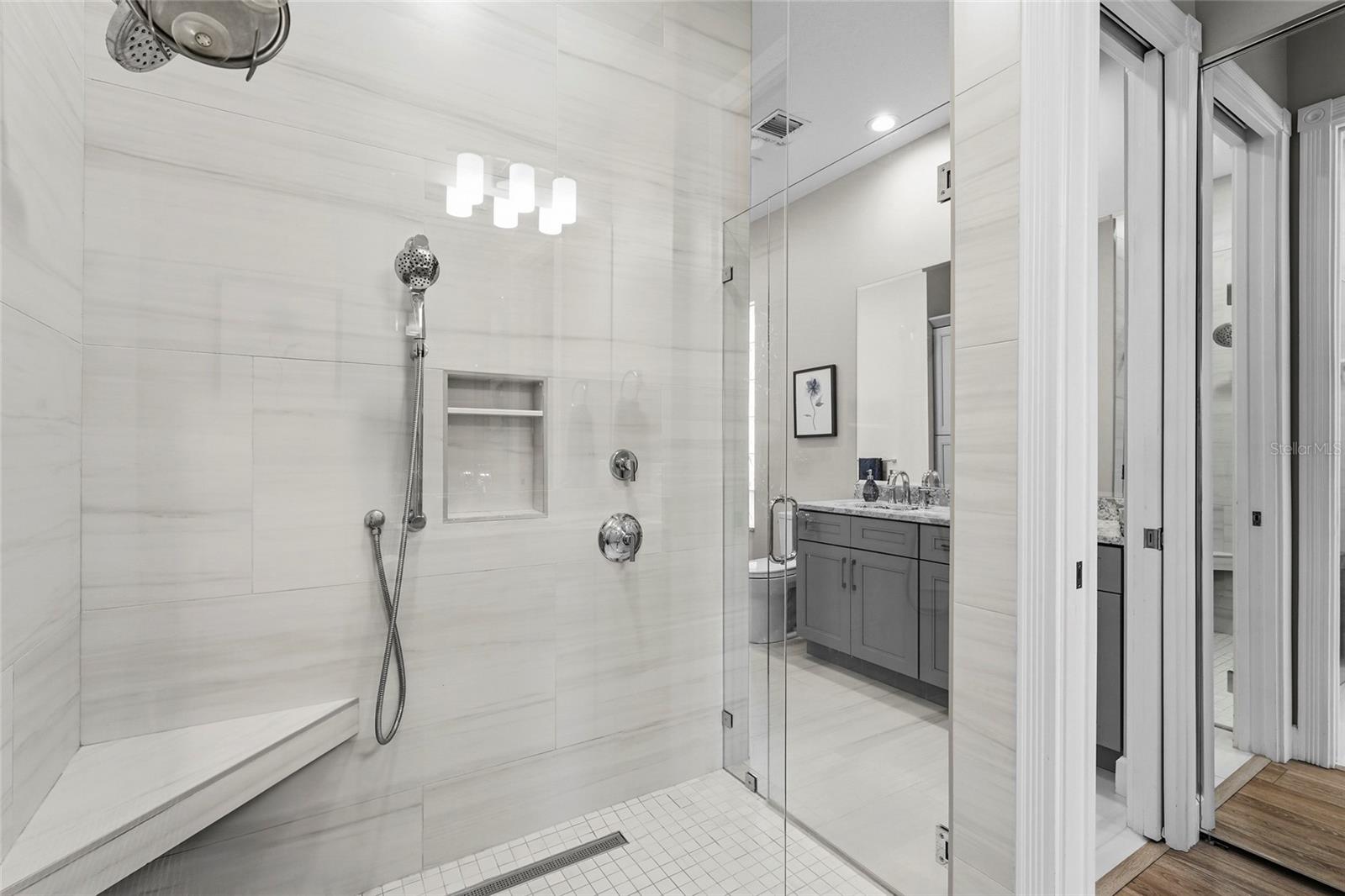 5898 BENEVENTO DR, SARASOTA, FL, 34238