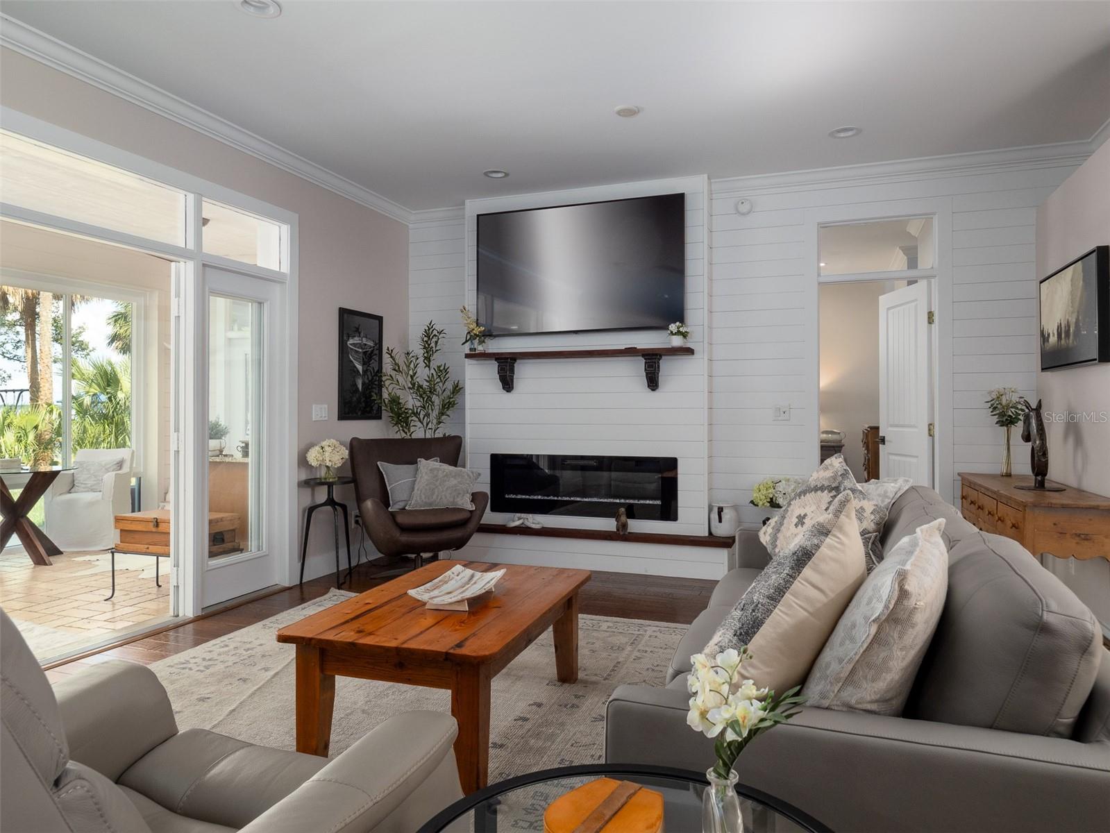 12495 SE SUNSET HARBOR RD, WEIRSDALE, FL, 32195