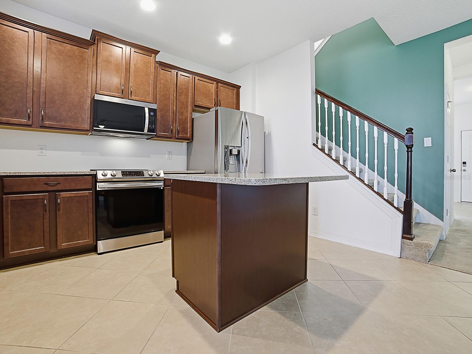 509 BLUE CYPRESS DRIVE, GROVELAND, FL, 34736