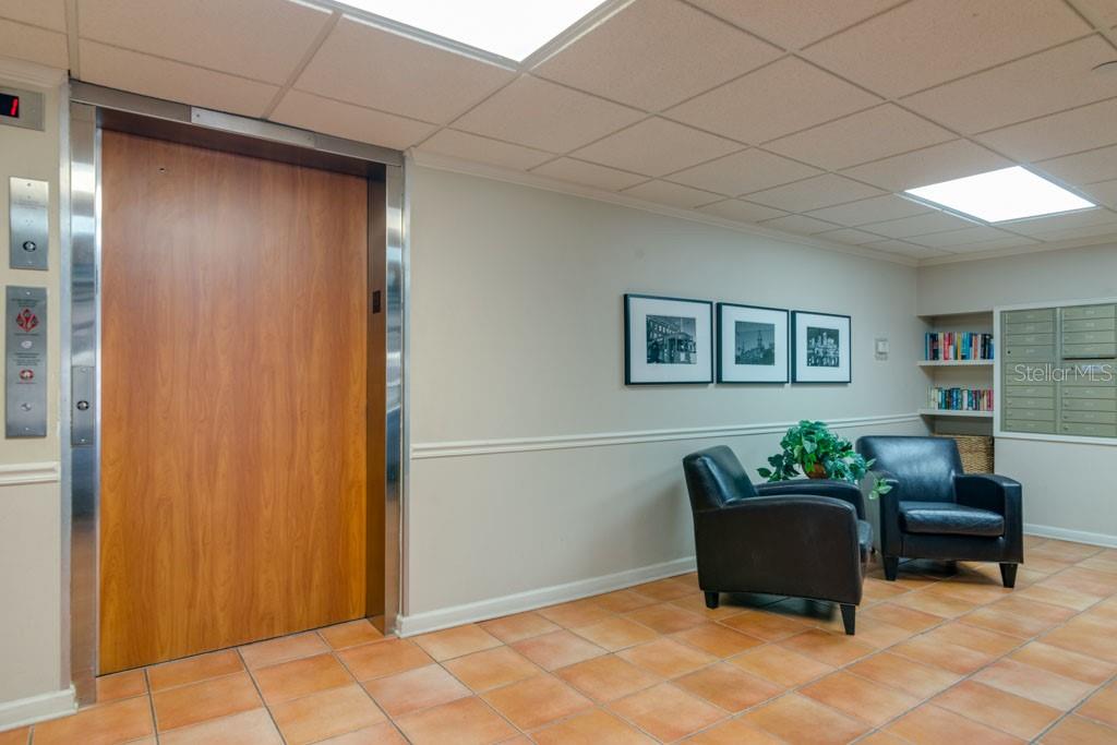 160 COLUMBIA DR #507, TAMPA, FL, 33606