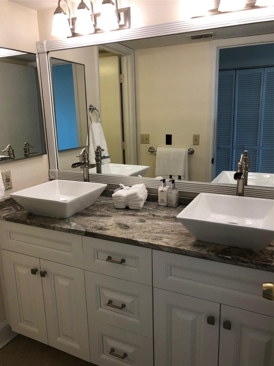 160 COLUMBIA DR #507, TAMPA, FL, 33606