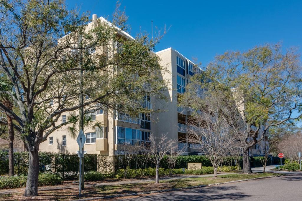 160 COLUMBIA DR #507, TAMPA, FL, 33606