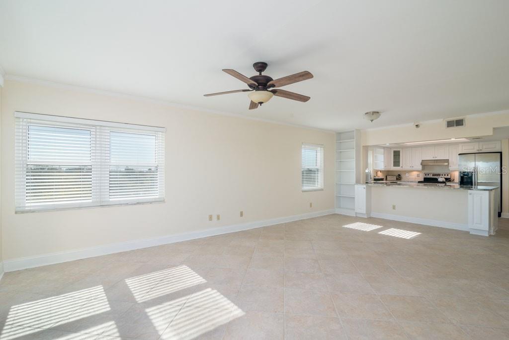 160 COLUMBIA DR #507, TAMPA, FL, 33606