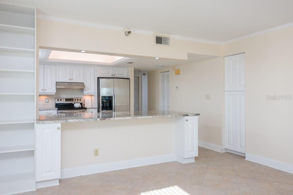 160 COLUMBIA DR #507, TAMPA, FL, 33606