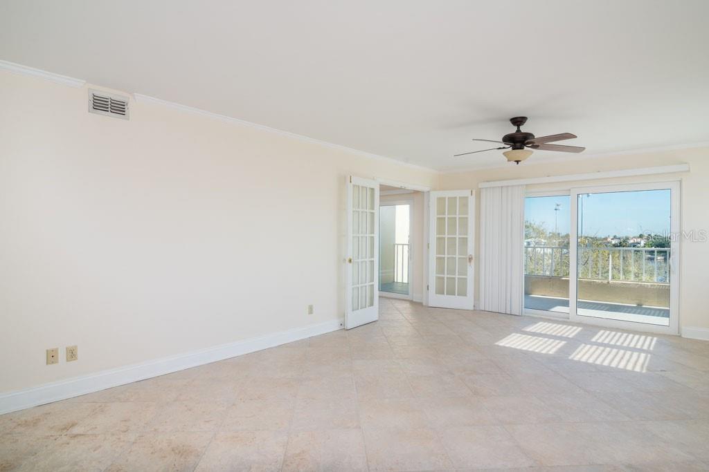 160 COLUMBIA DR #507, TAMPA, FL, 33606