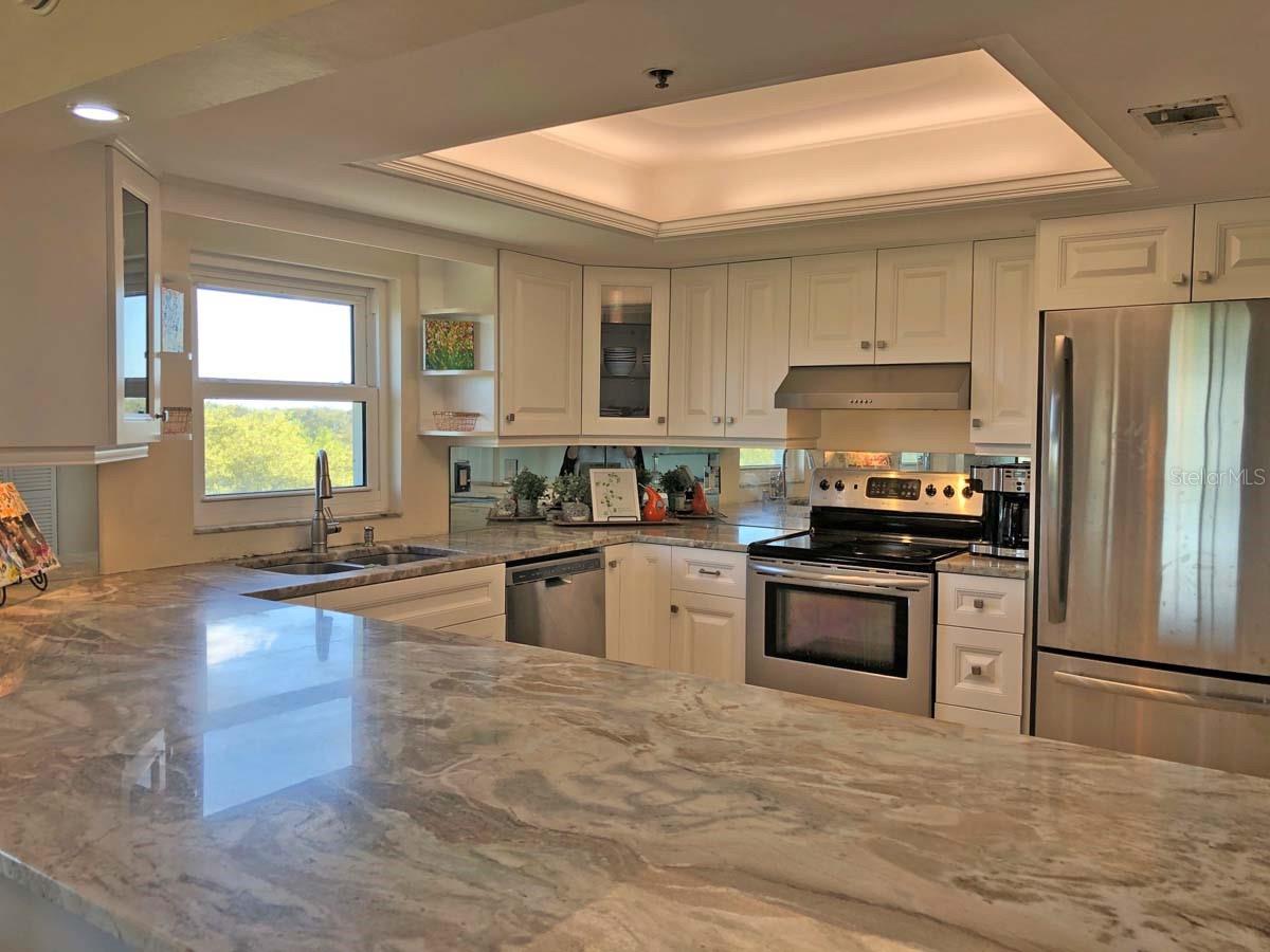 160 COLUMBIA DR #507, TAMPA, FL, 33606