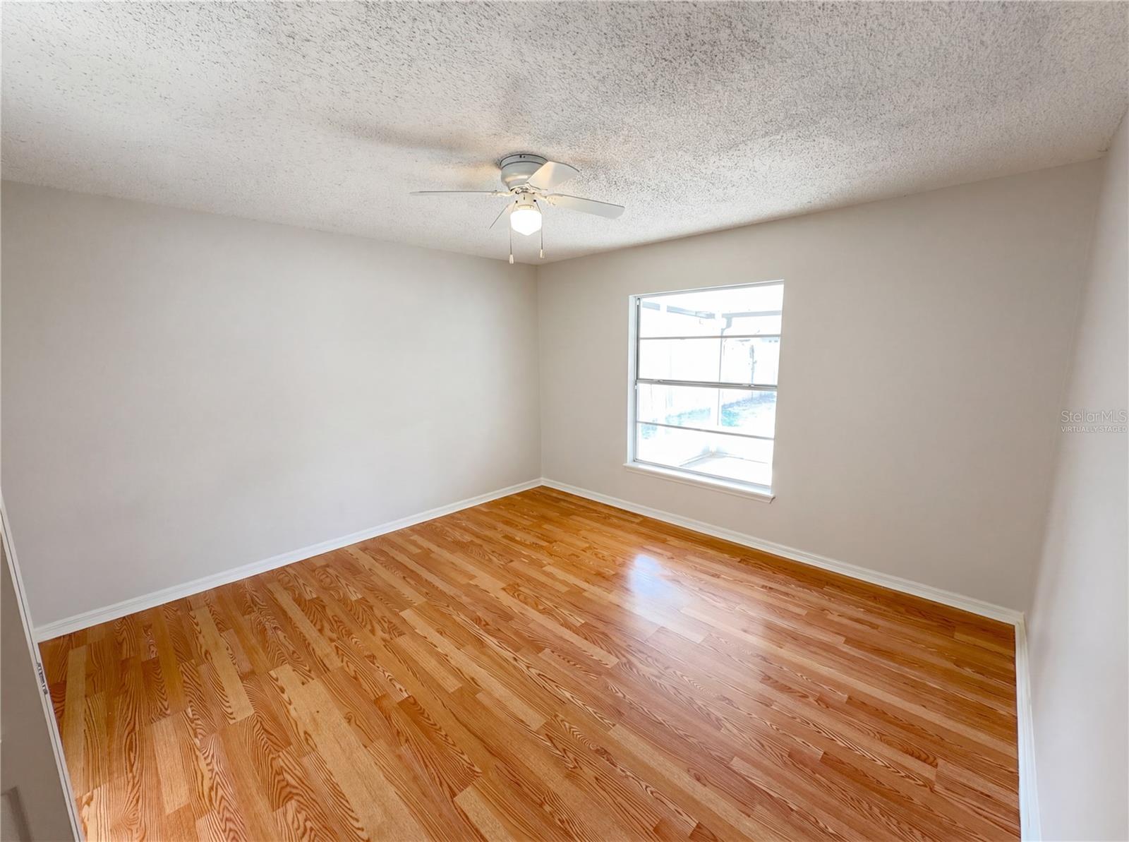 9814 DEAN COVE LN, ORLANDO, FL, 32825