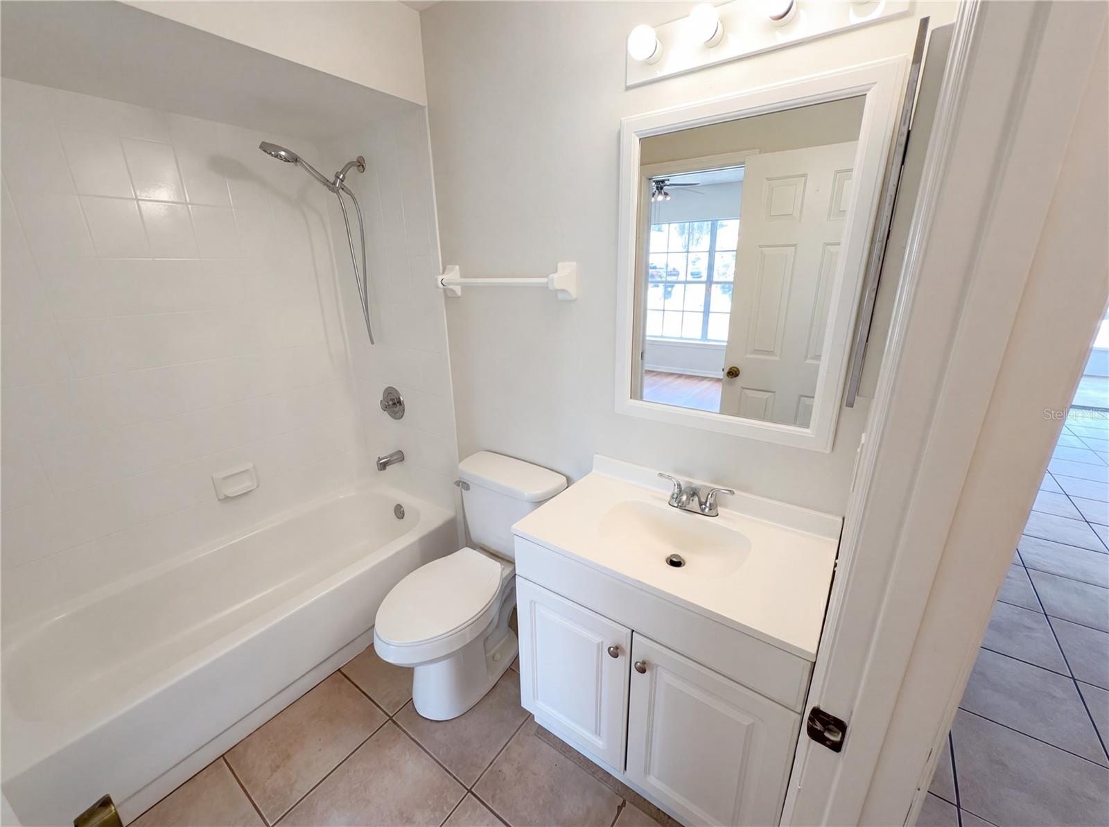 9814 DEAN COVE LN, ORLANDO, FL, 32825