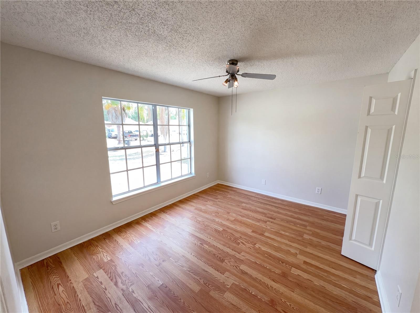 9814 DEAN COVE LN, ORLANDO, FL, 32825