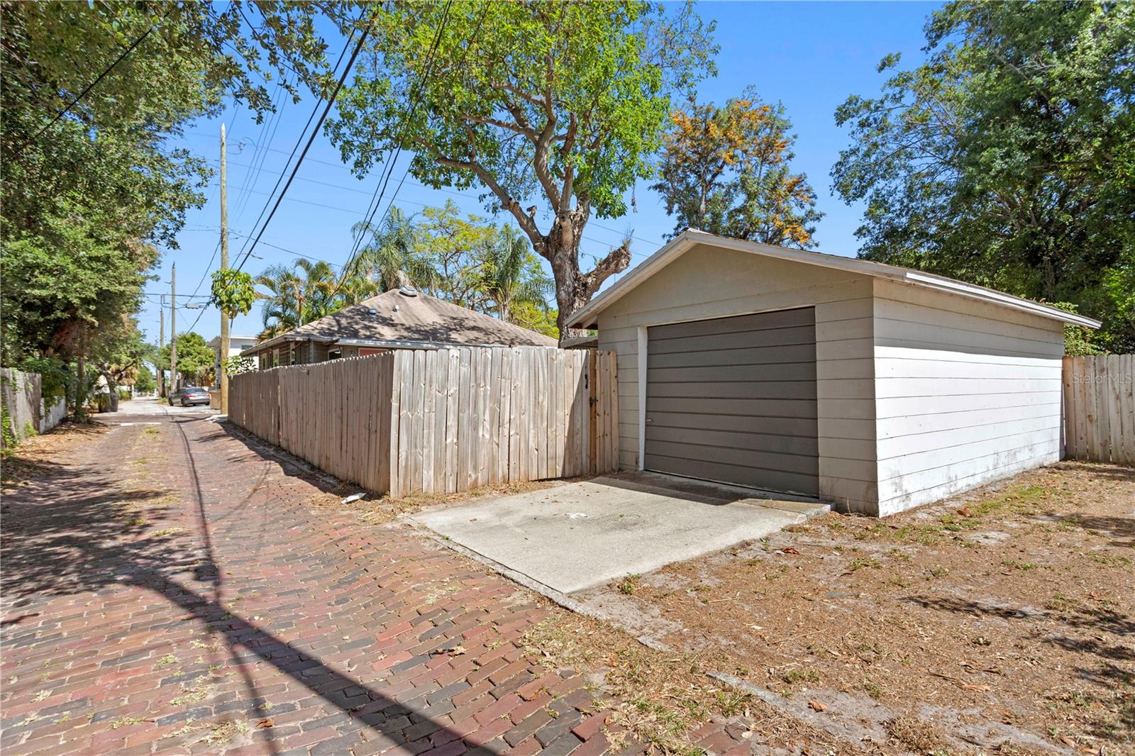 225 35TH ST S, ST PETERSBURG, FL, 33711