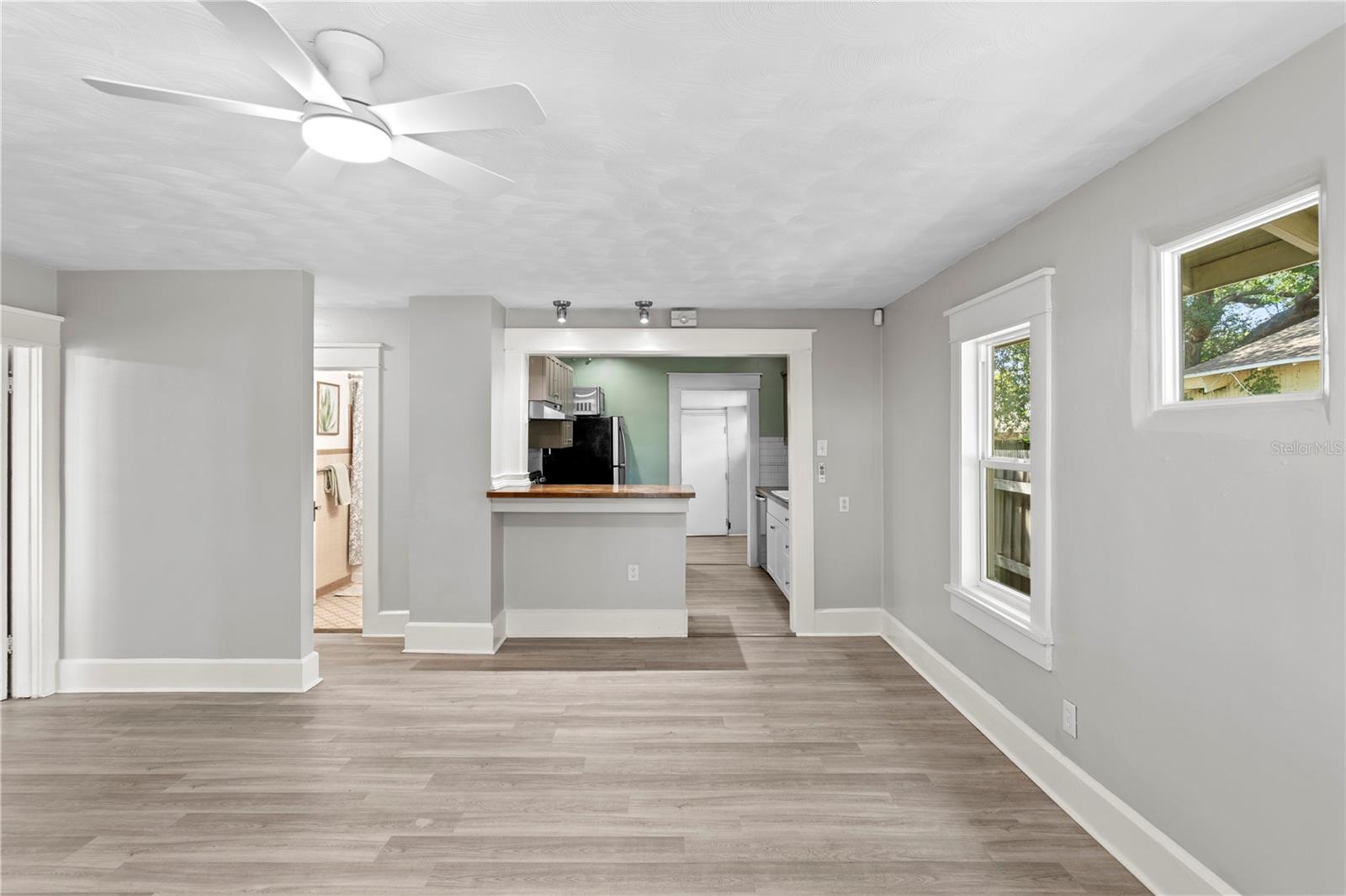 225 35TH ST S, ST PETERSBURG, FL, 33711