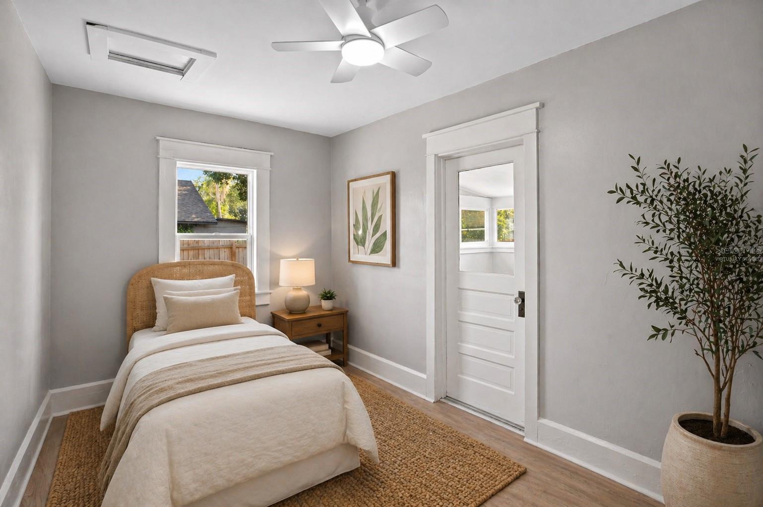 225 35TH ST S, ST PETERSBURG, FL, 33711