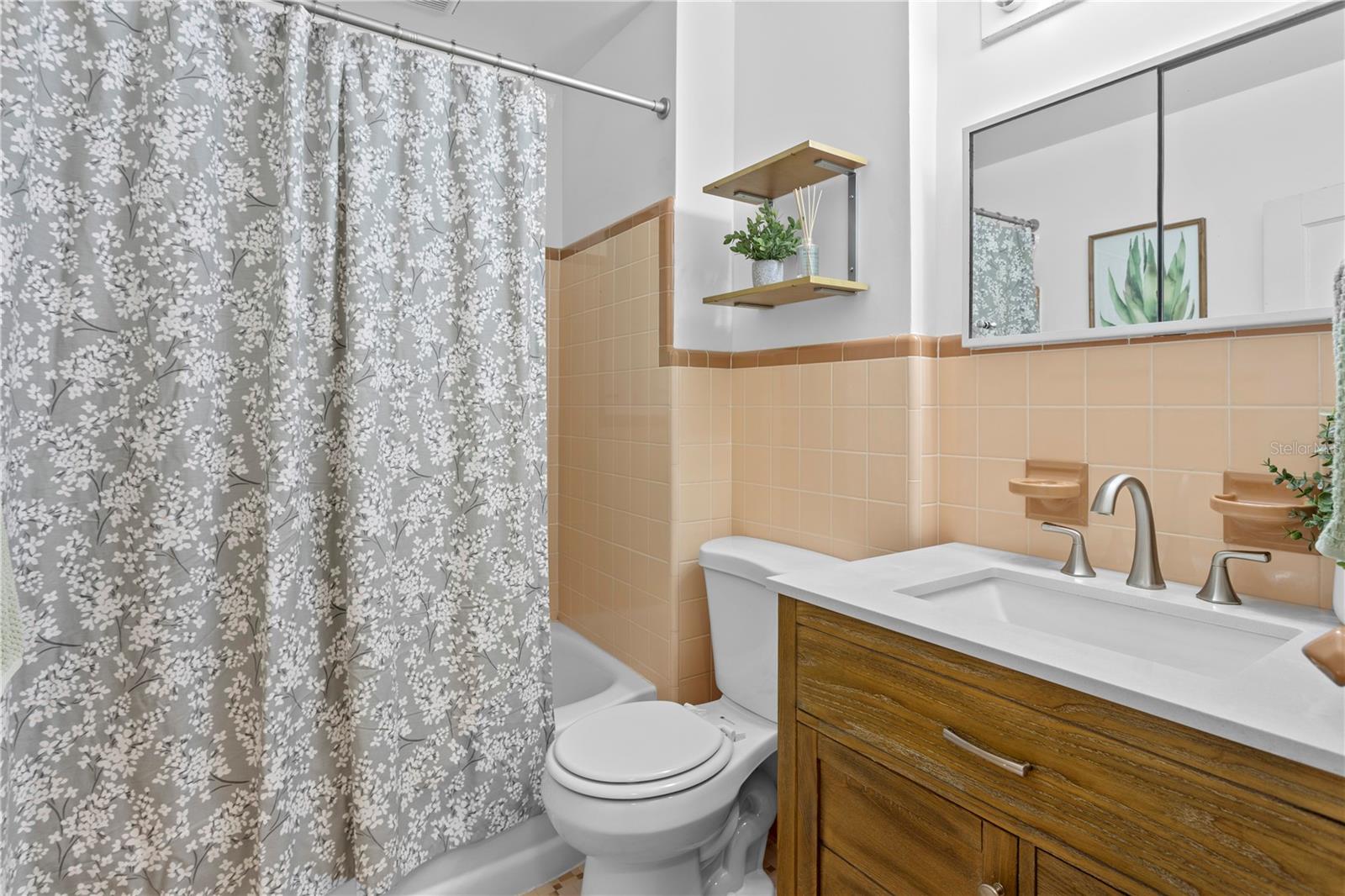 225 35TH ST S, ST PETERSBURG, FL, 33711