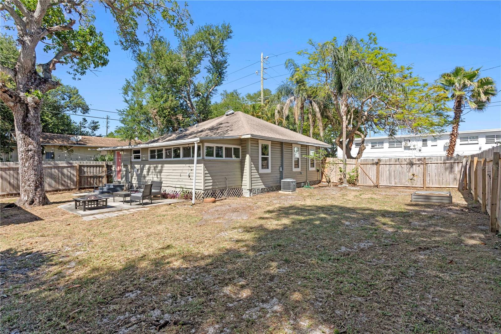 225 35TH ST S, ST PETERSBURG, FL, 33711