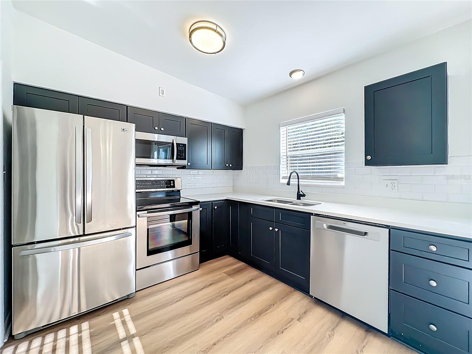 2001 CONWAY GARDENS RD, ORLANDO, FL, 32806