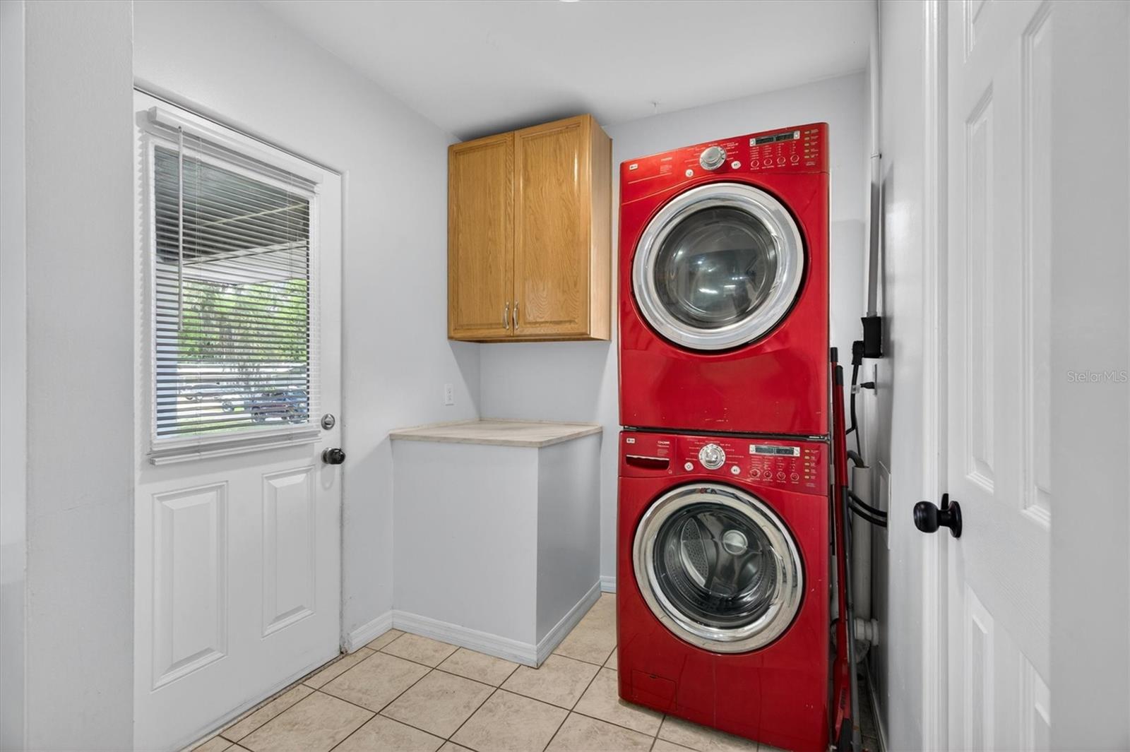 2303 MAHONEY AVE, LEESBURG, FL, 34748