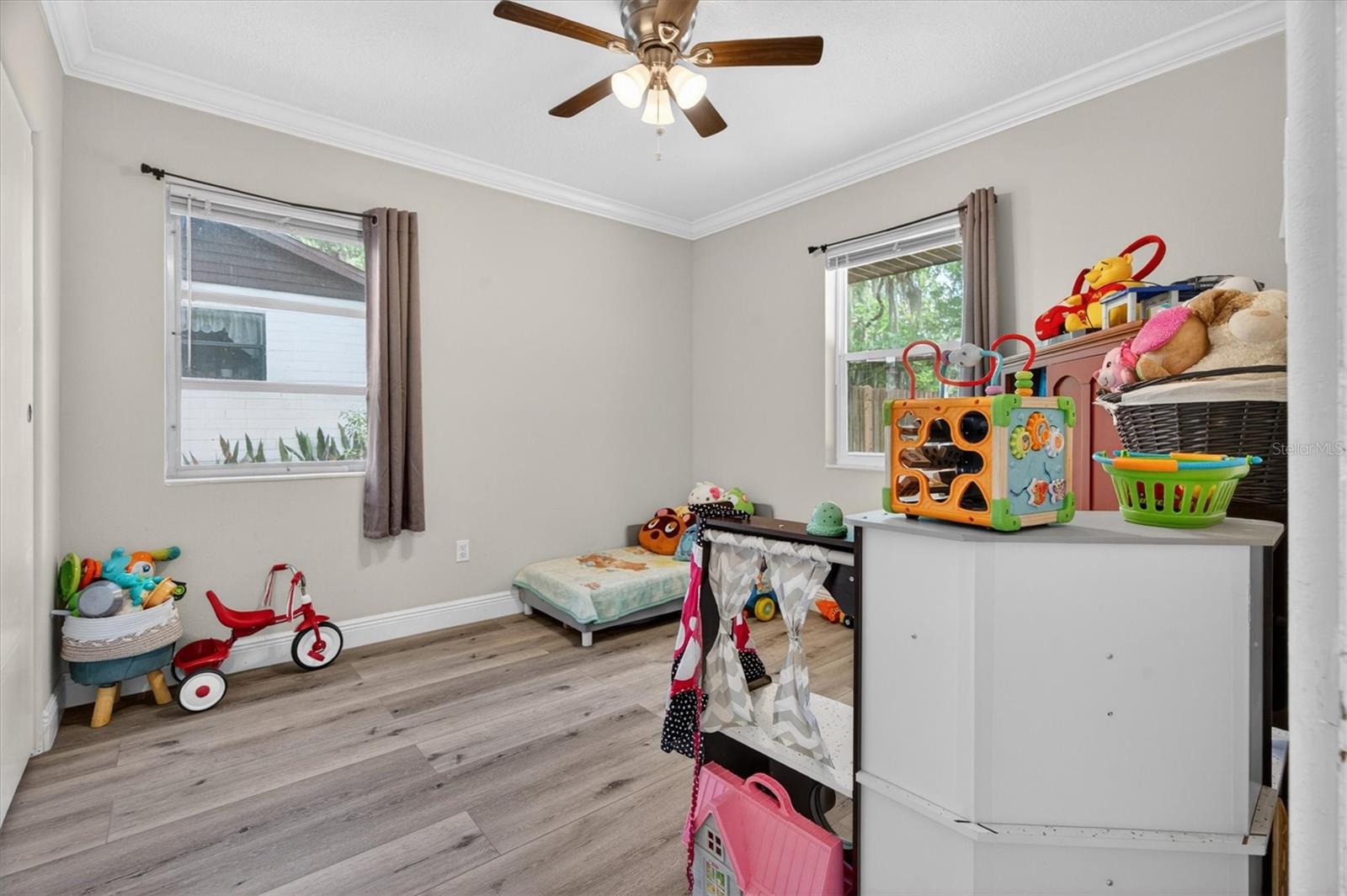 2303 MAHONEY AVE, LEESBURG, FL, 34748