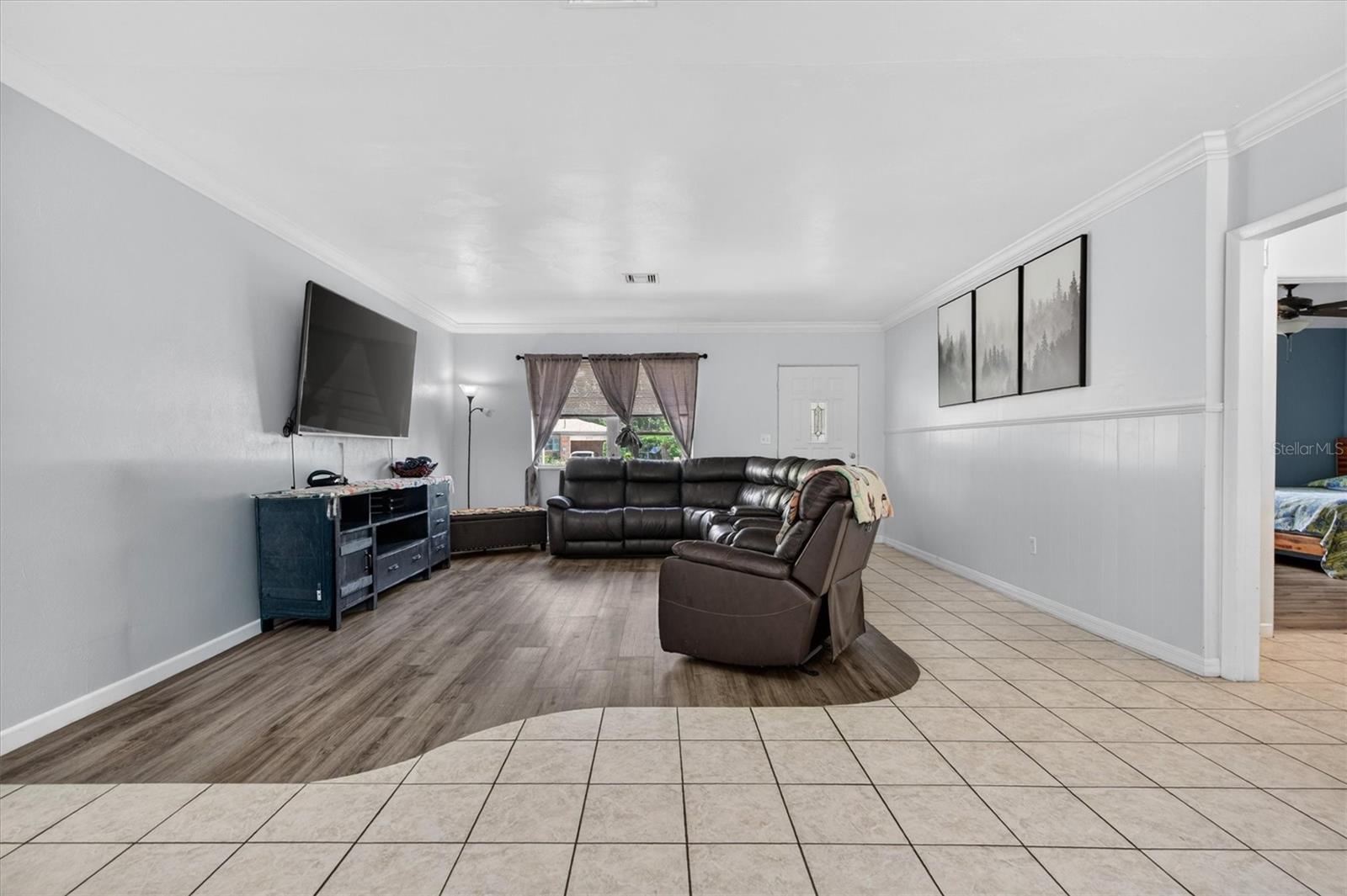 2303 MAHONEY AVE, LEESBURG, FL, 34748