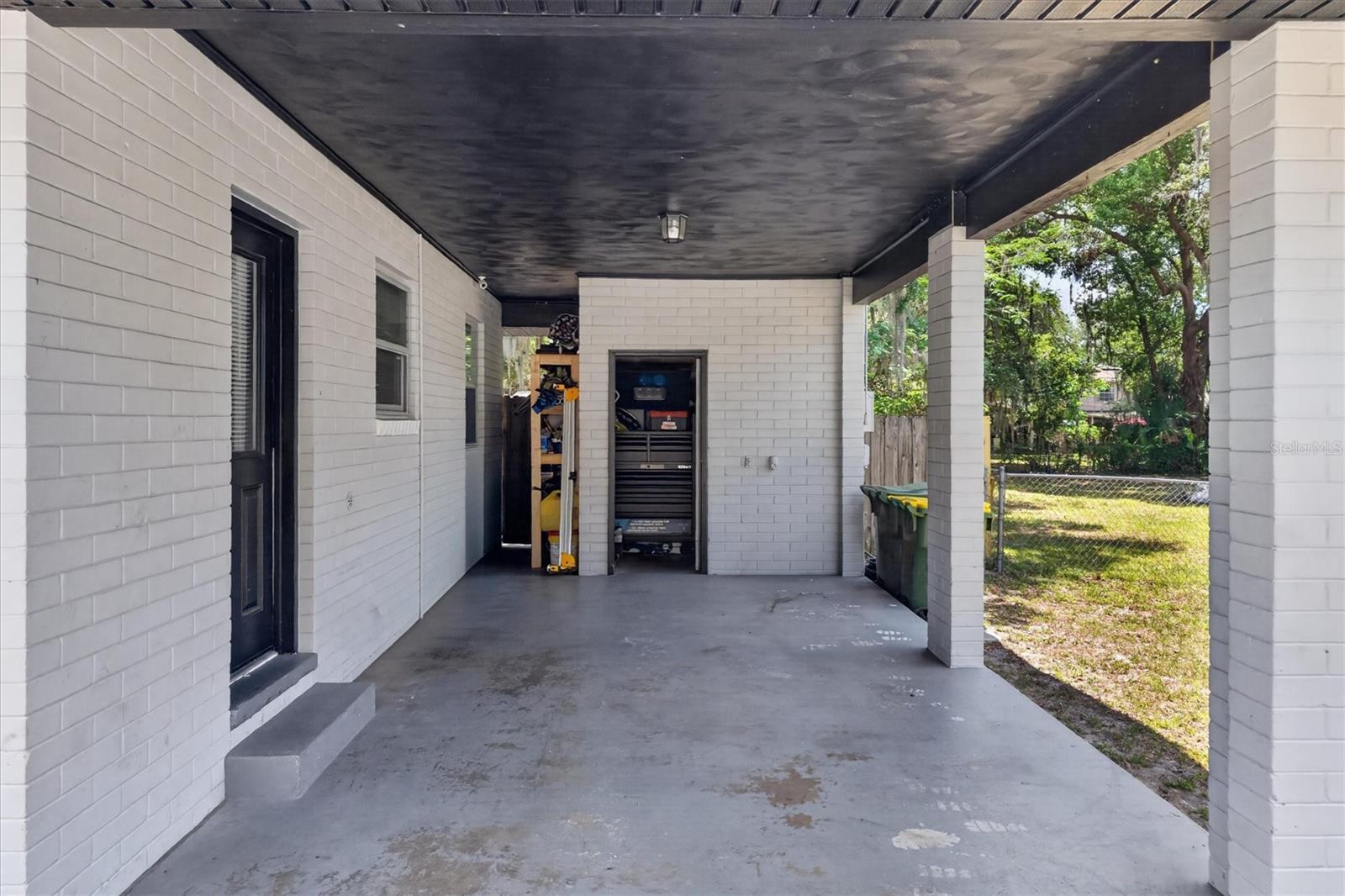 2303 MAHONEY AVE, LEESBURG, FL, 34748