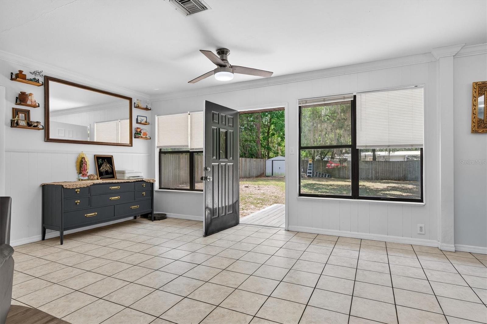 2303 MAHONEY AVE, LEESBURG, FL, 34748