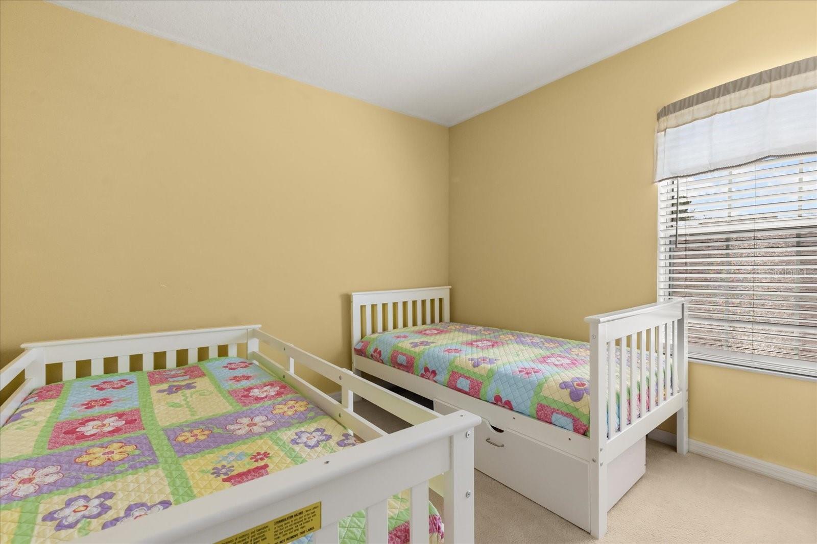 402 CHIMNEY ROCK DR, RUSKIN, FL, 33570