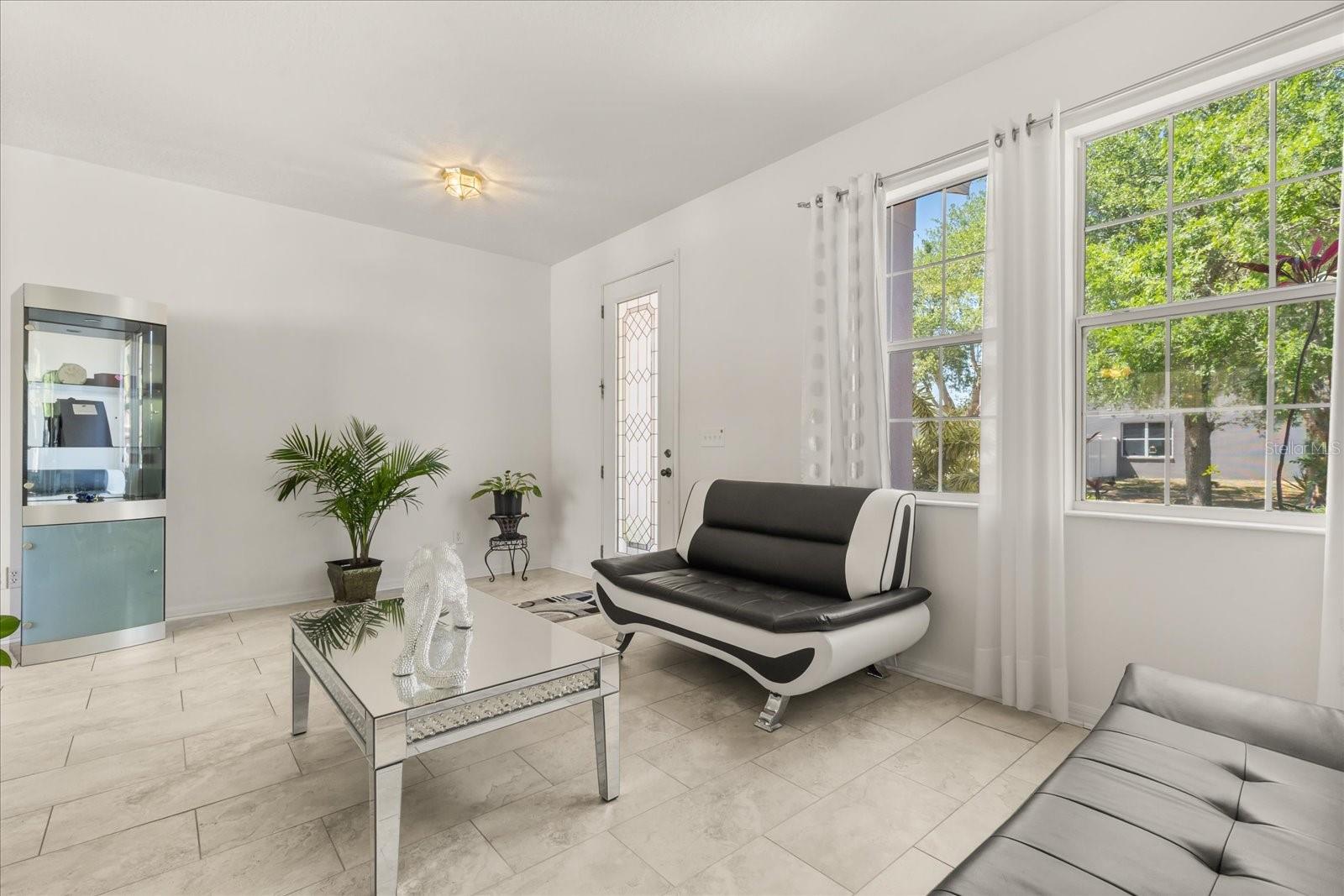 402 CHIMNEY ROCK DR, RUSKIN, FL, 33570