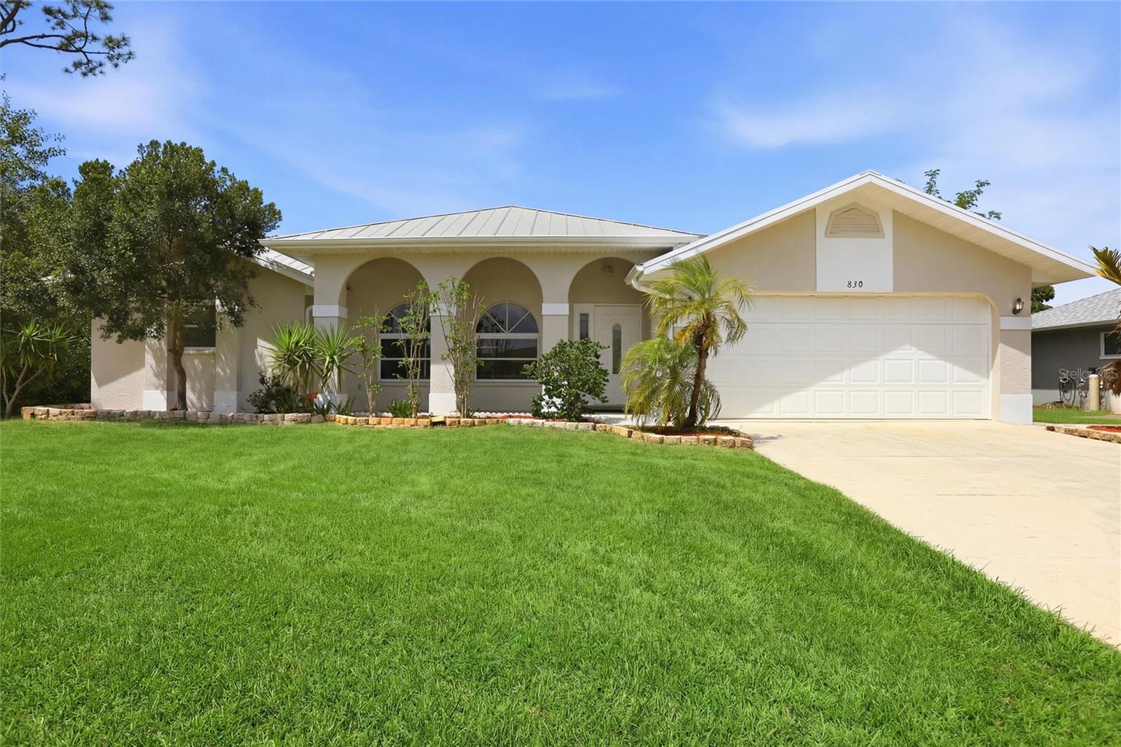 830 COLUMBIA ST, PORT CHARLOTTE, FL, 33948