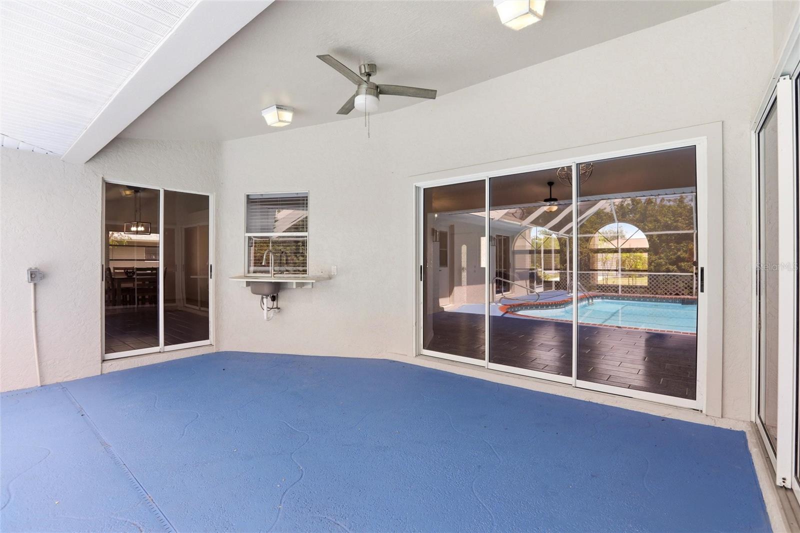 830 COLUMBIA ST, PORT CHARLOTTE, FL, 33948