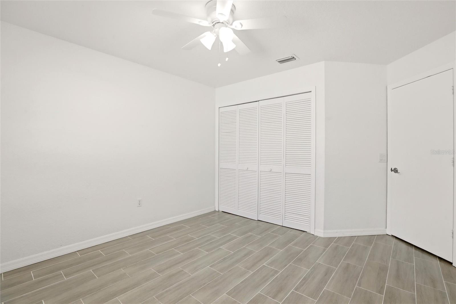830 COLUMBIA ST, PORT CHARLOTTE, FL, 33948