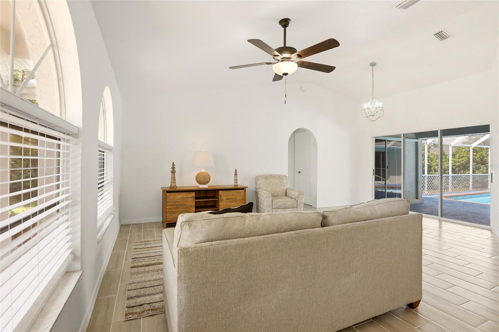 830 COLUMBIA ST, PORT CHARLOTTE, FL, 33948