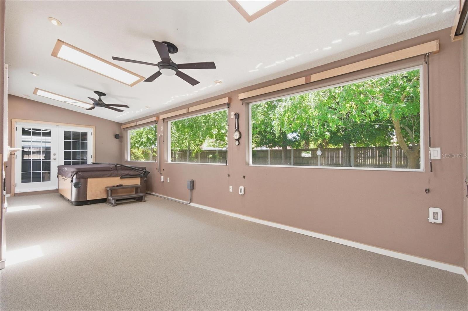 89 FOSTER LN, PALM COAST, FL, 32137