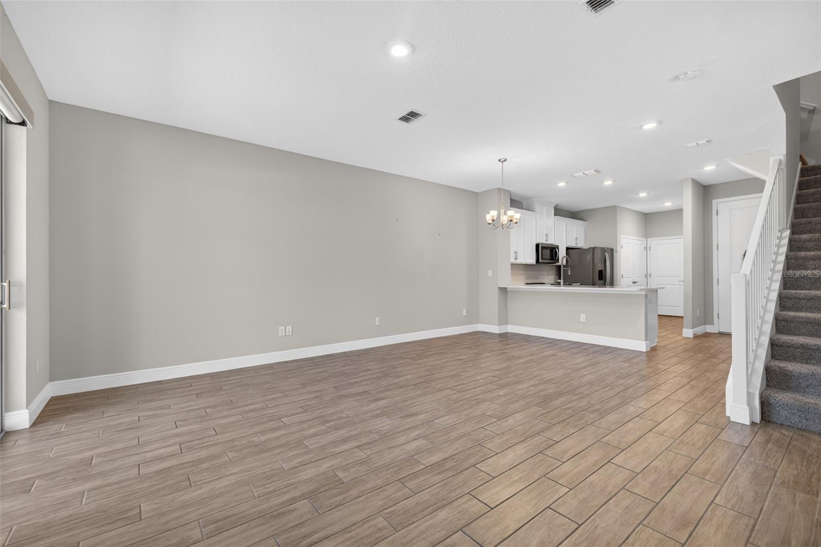 5291 NEIL DR, ST PETERSBURG, FL, 33714