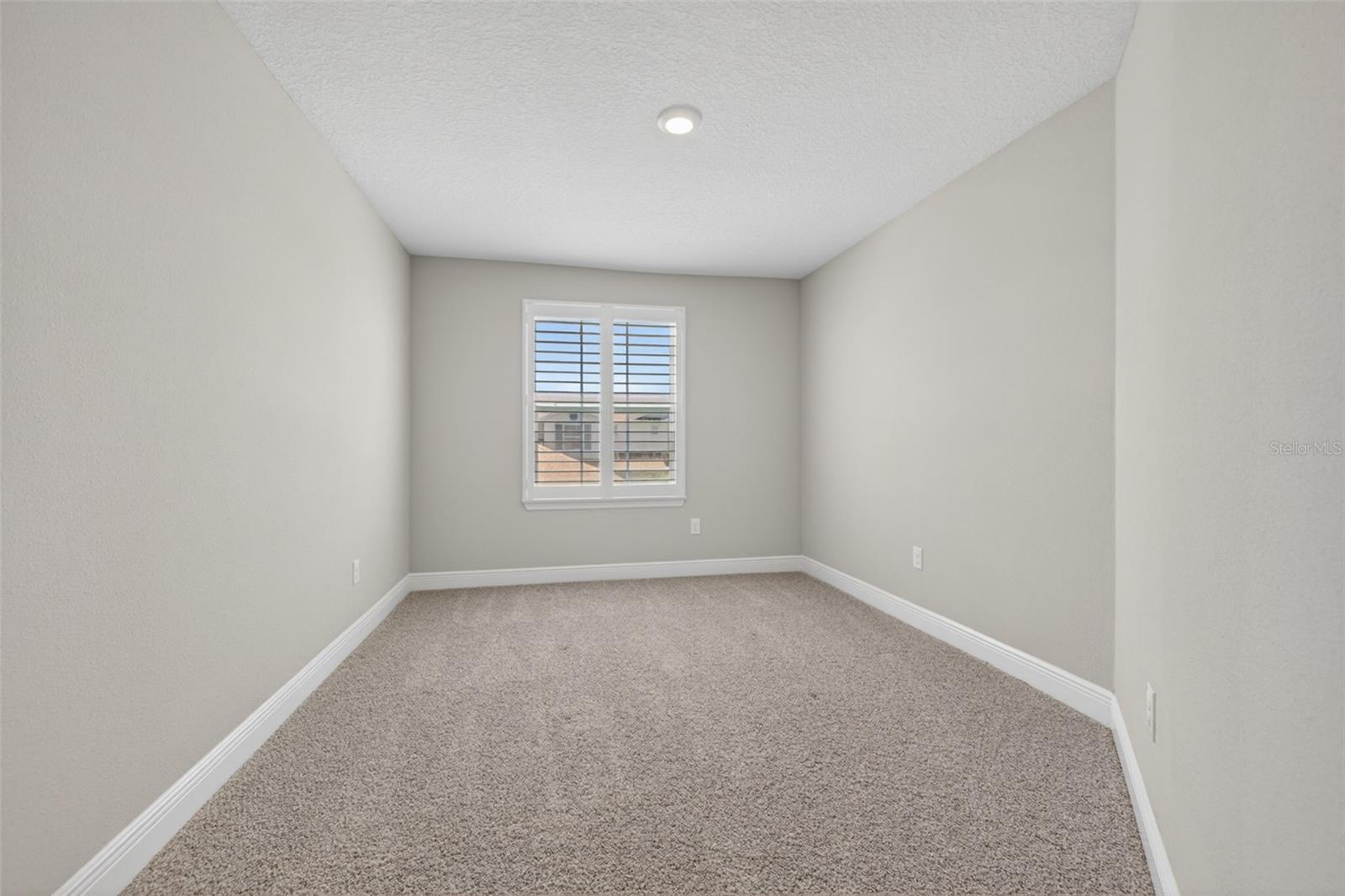 5291 NEIL DR, ST PETERSBURG, FL, 33714