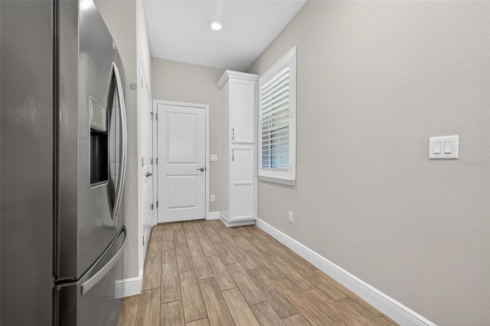 5291 NEIL DR, ST PETERSBURG, FL, 33714