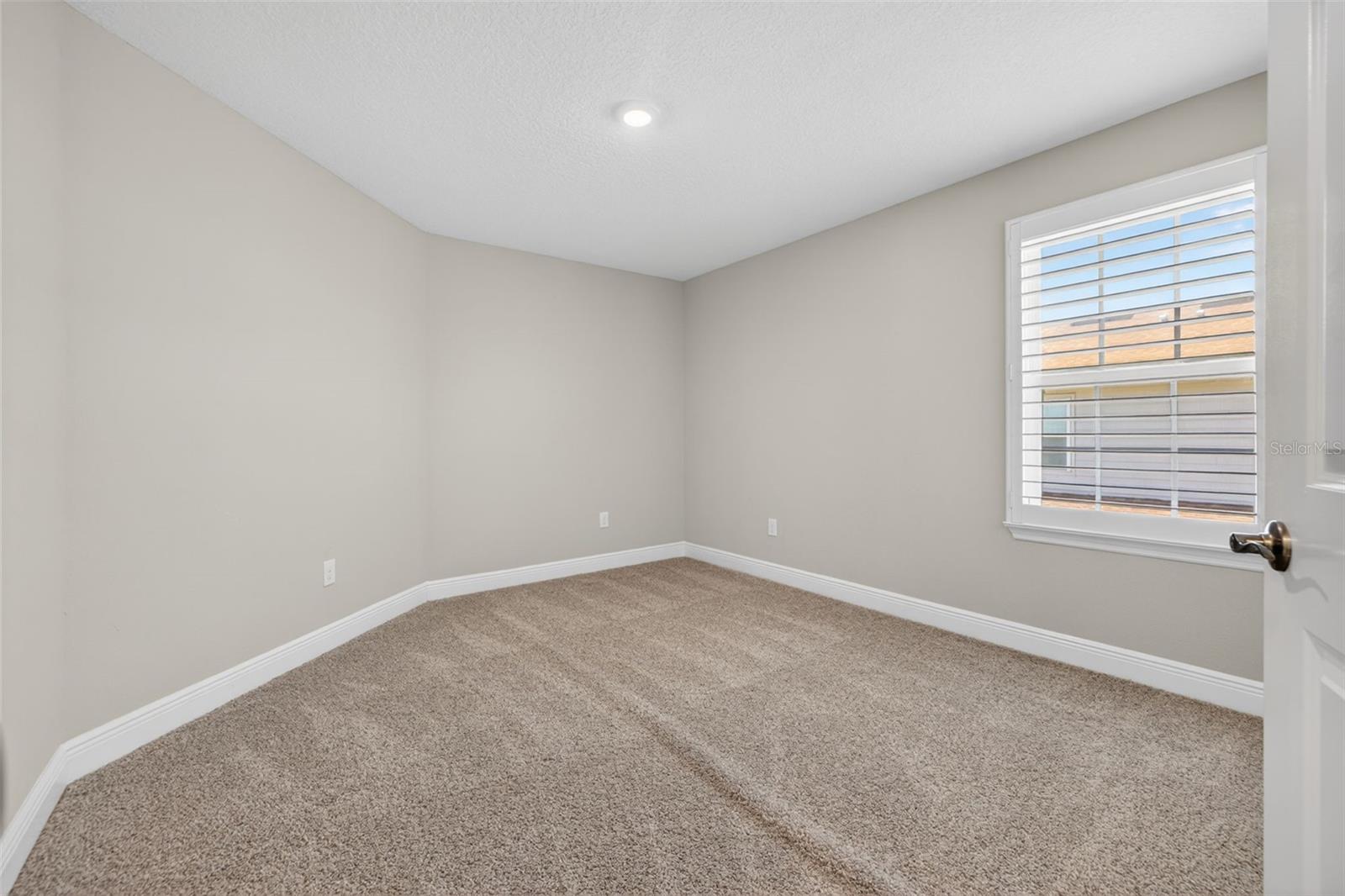 5291 NEIL DR, ST PETERSBURG, FL, 33714