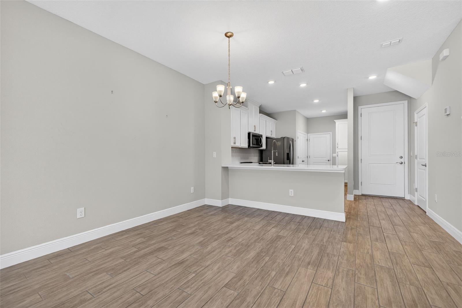 5291 NEIL DR, ST PETERSBURG, FL, 33714