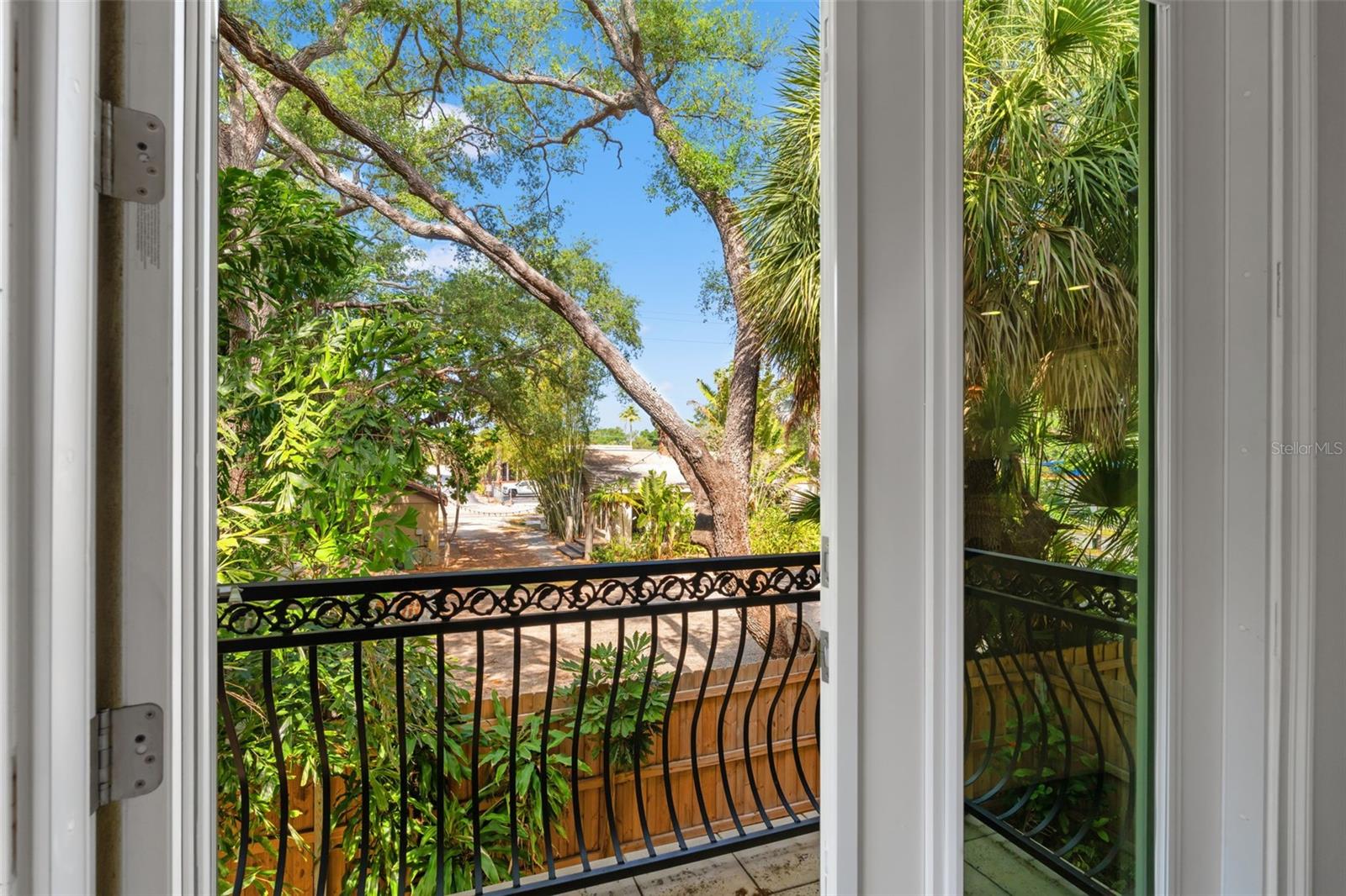 3010 W STOVALL ST #H, TAMPA, FL, 33629