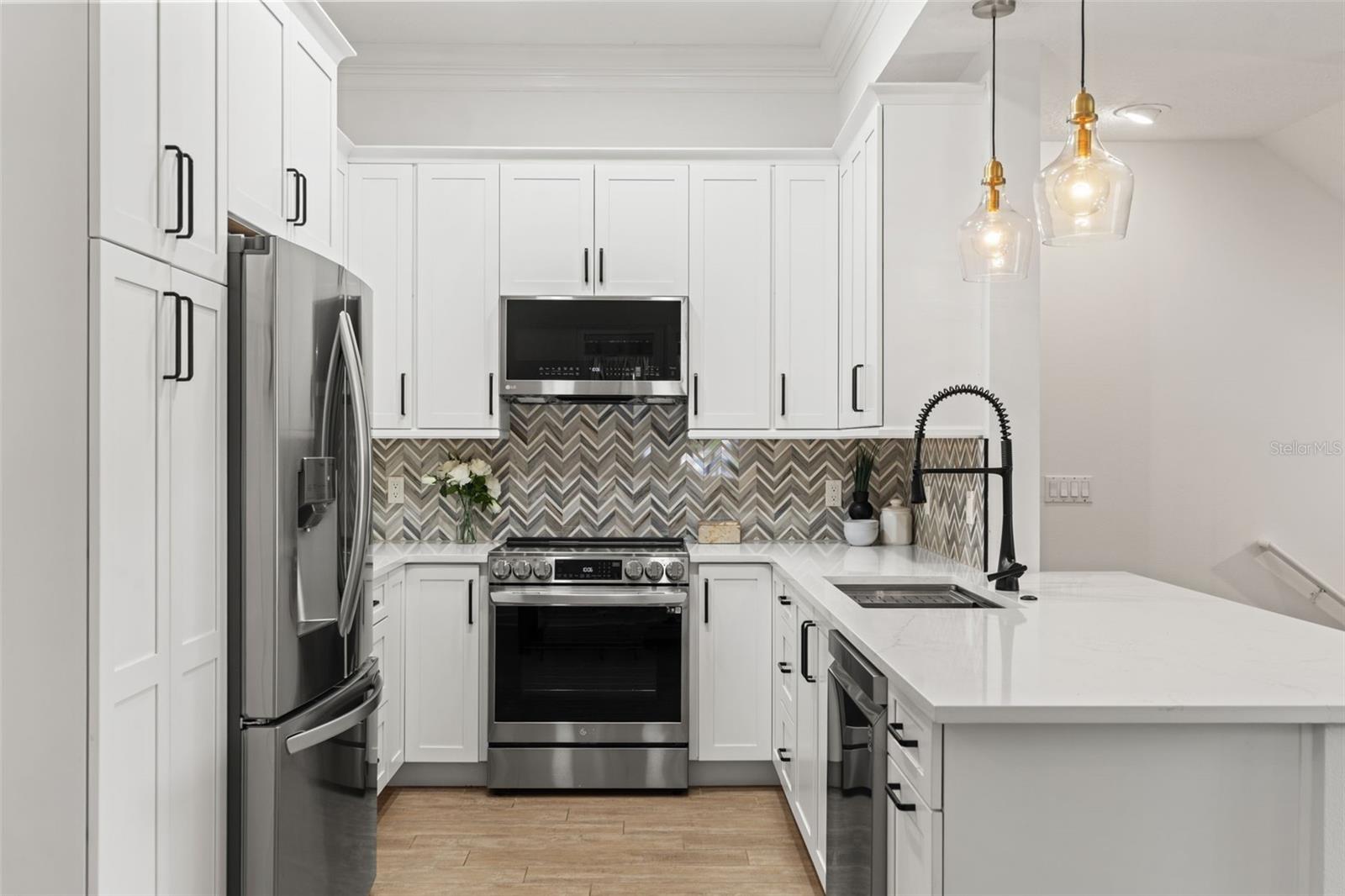 3010 W STOVALL ST #H, TAMPA, FL, 33629