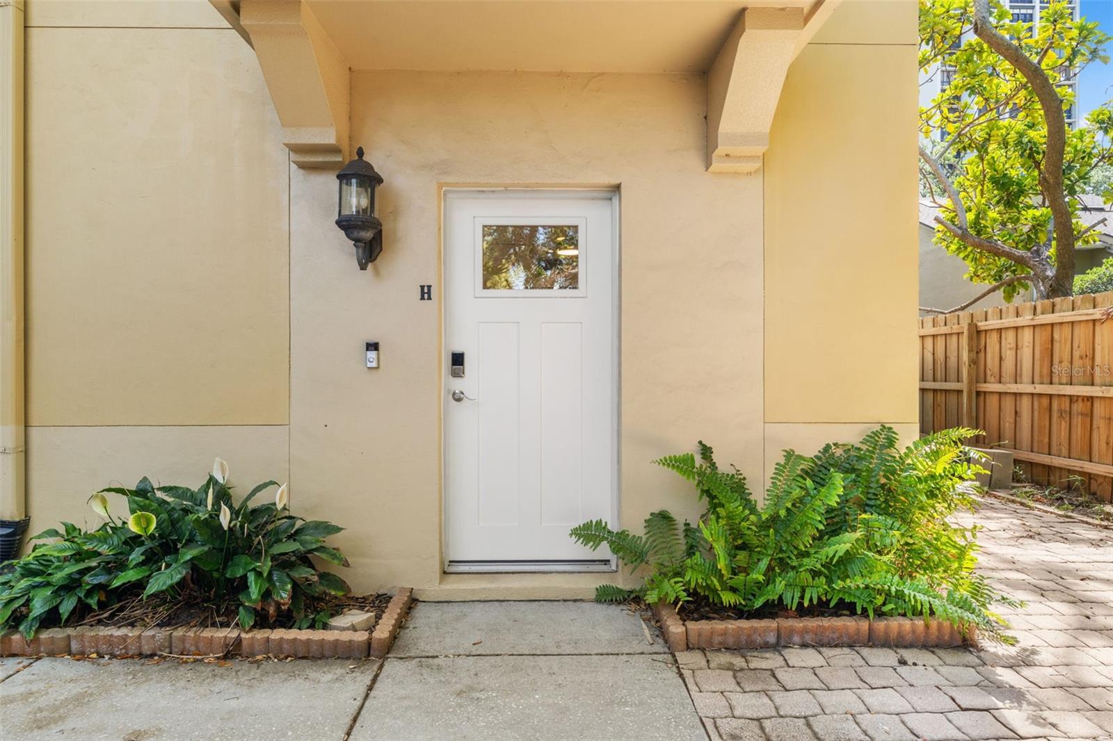 3010 W STOVALL ST #H, TAMPA, FL, 33629