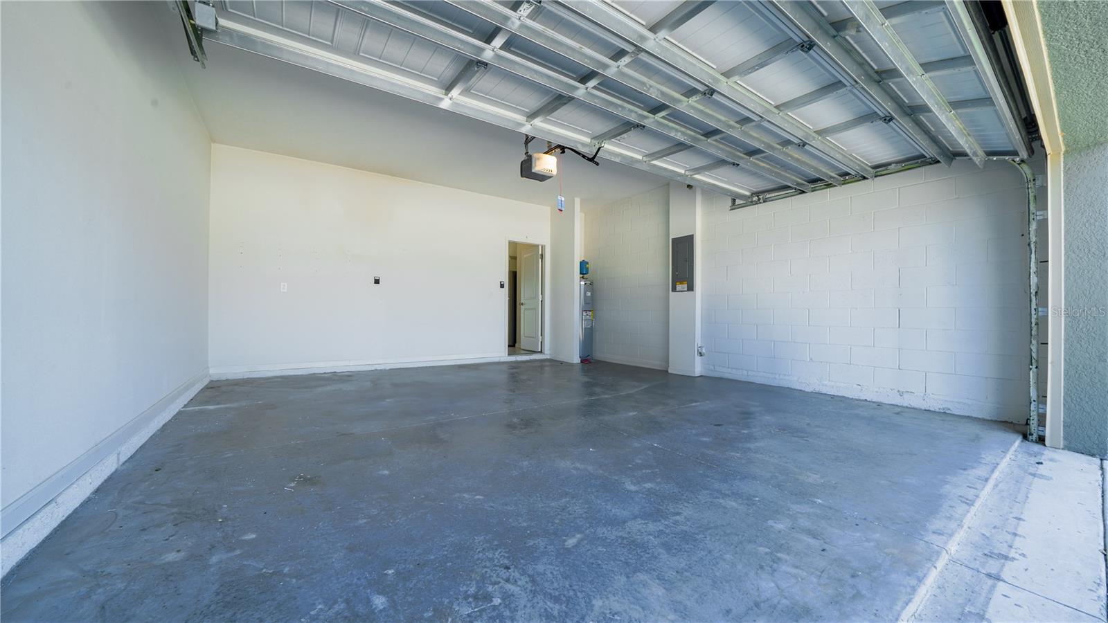 8735 SPORTSMAN LOOP, GROVELAND, FL, 34736