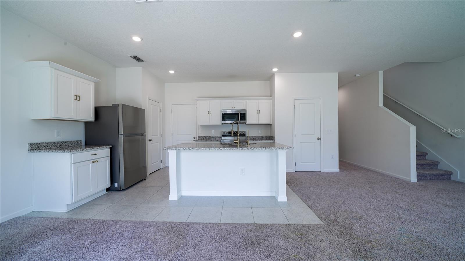 8735 SPORTSMAN LOOP, GROVELAND, FL, 34736