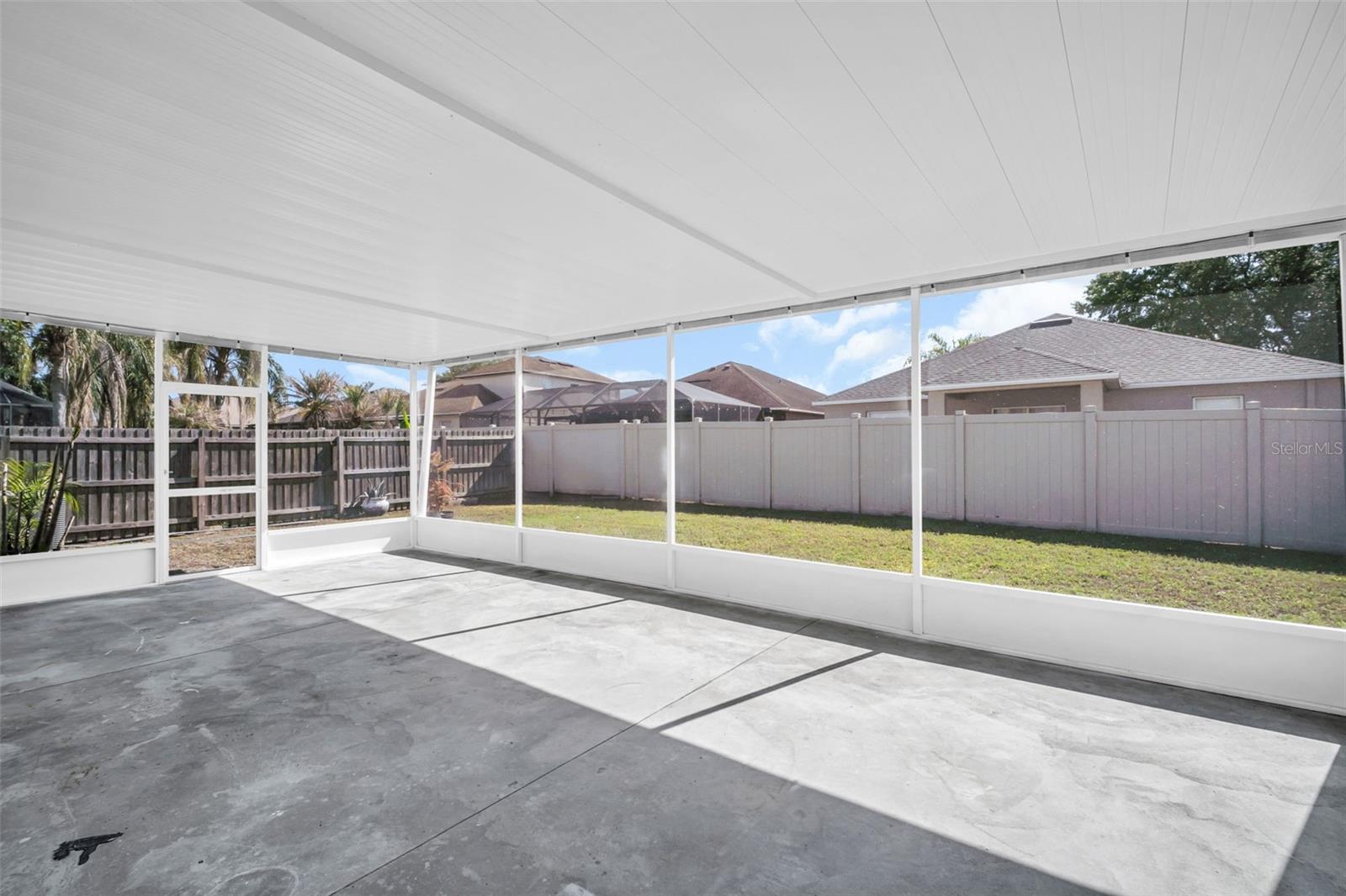 10323 GOLDENBROOK WAY, TAMPA, FL, 33647