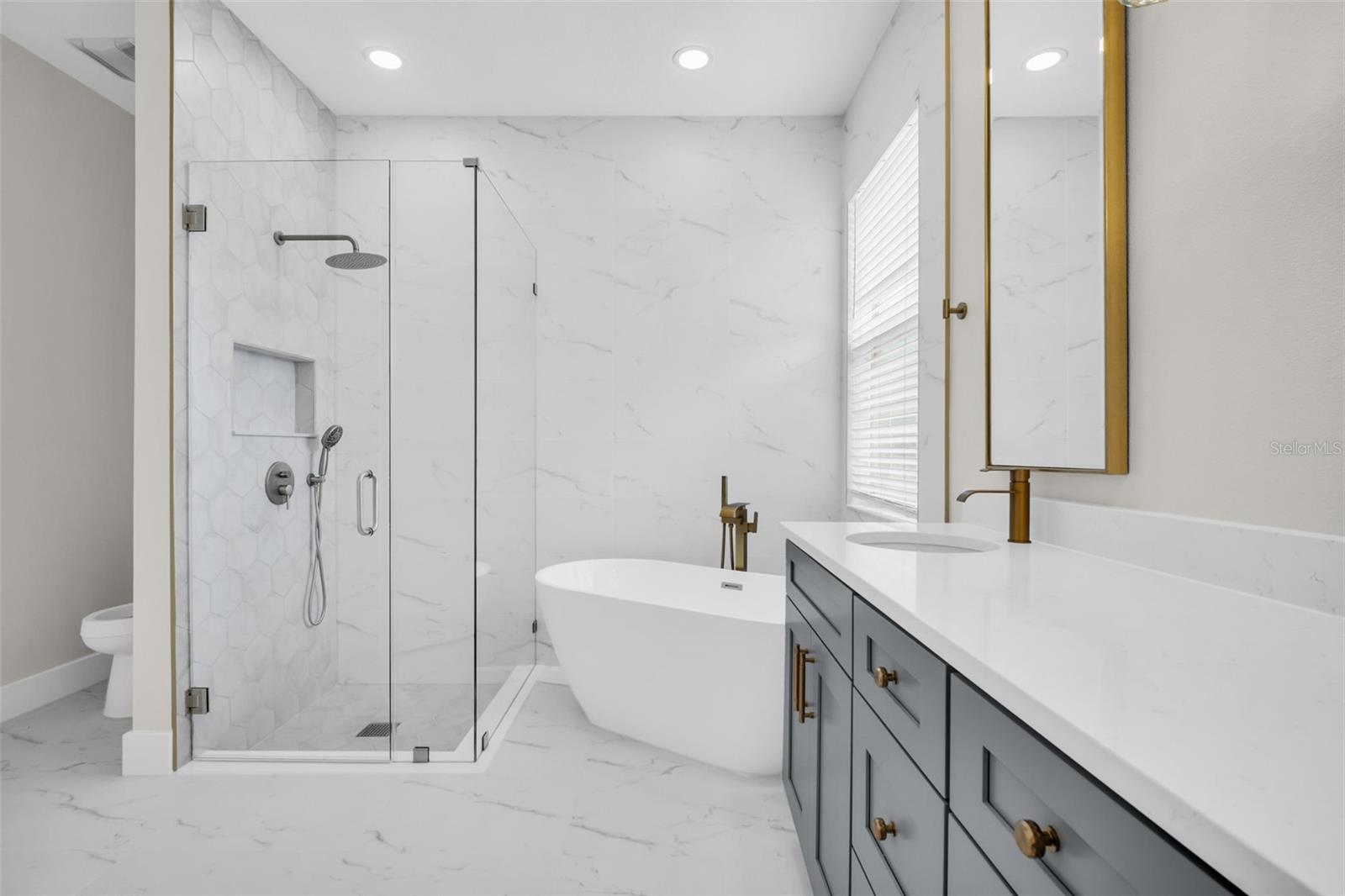 10323 GOLDENBROOK WAY, TAMPA, FL, 33647