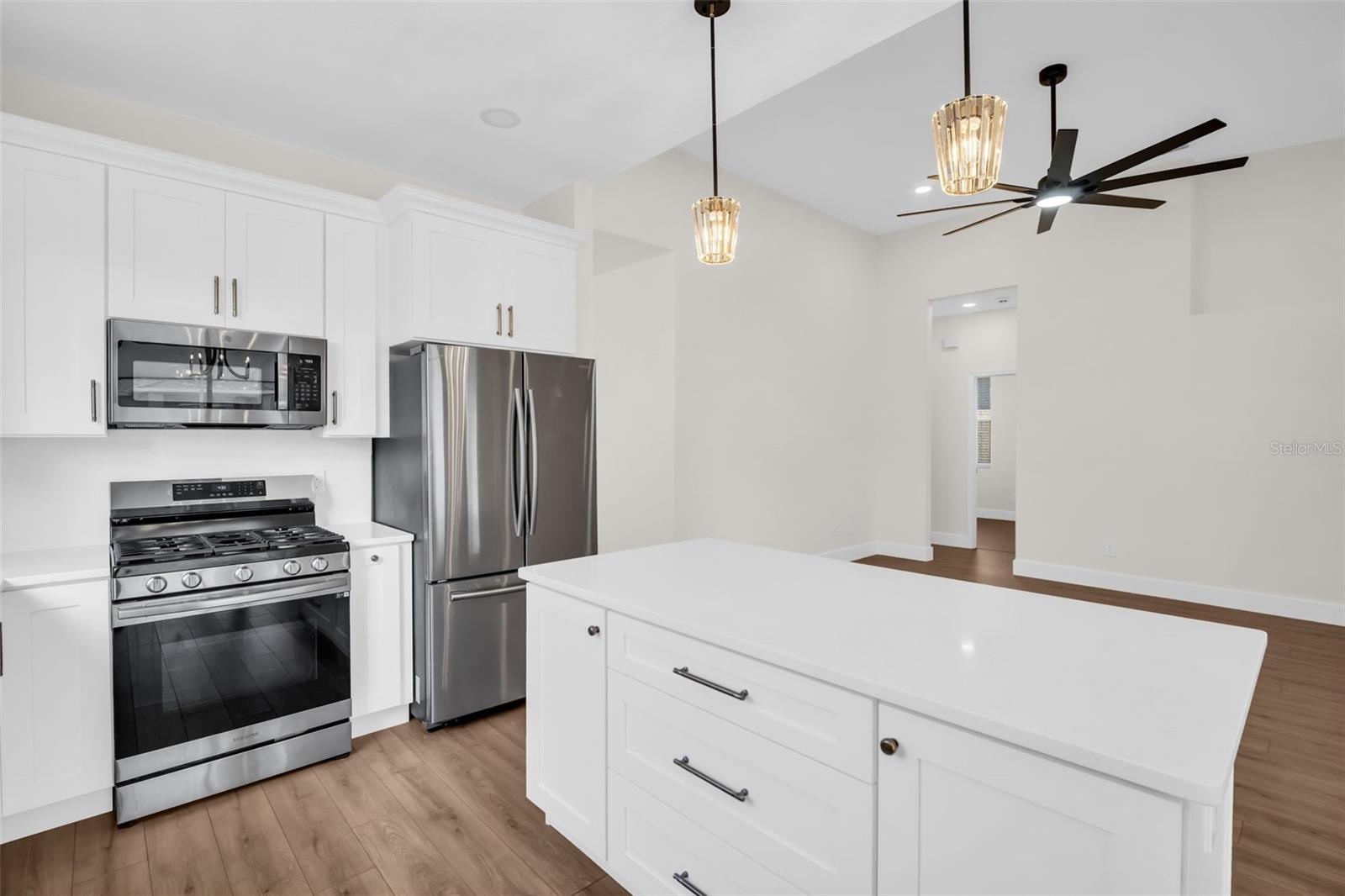 10323 GOLDENBROOK WAY, TAMPA, FL, 33647